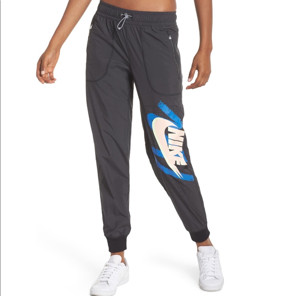 Nike Joggers
